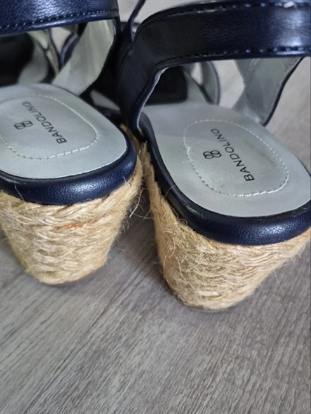 Bandolino blue wedge